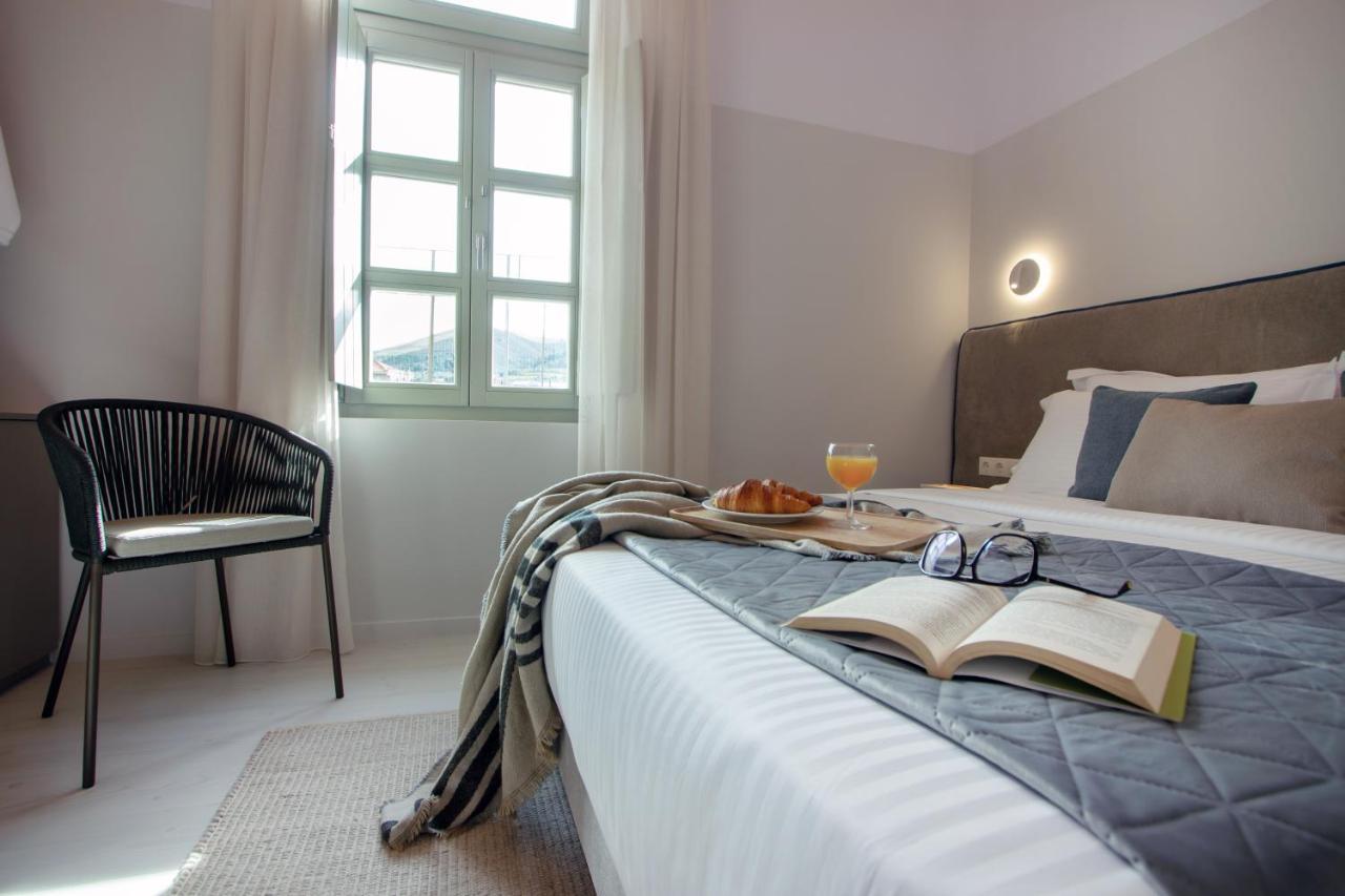 Octavia Rooms Corinthe Extérieur photo